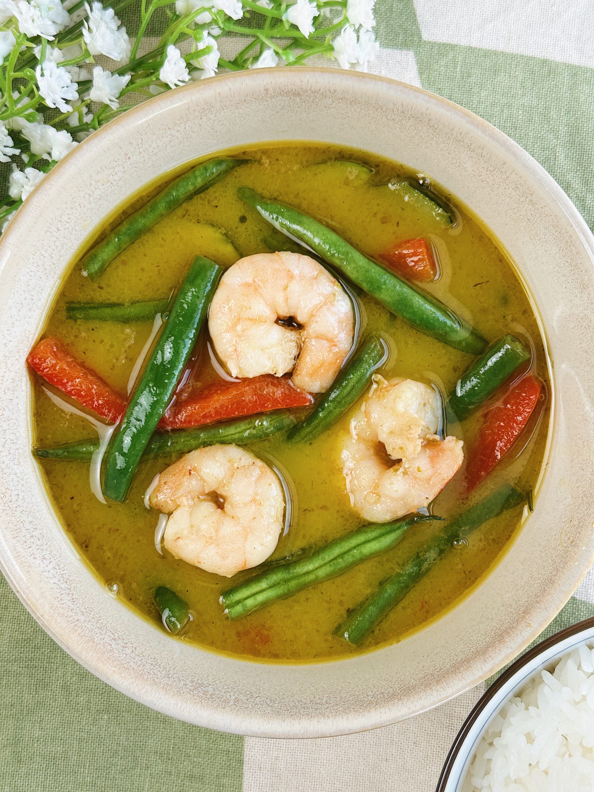 thai green curry with shrimp